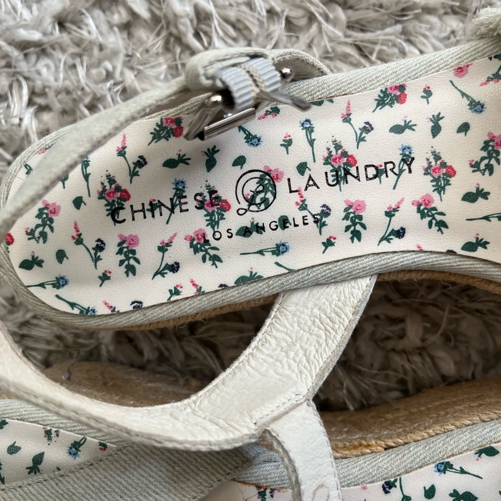 Chinese Laundry Platform Wedge
